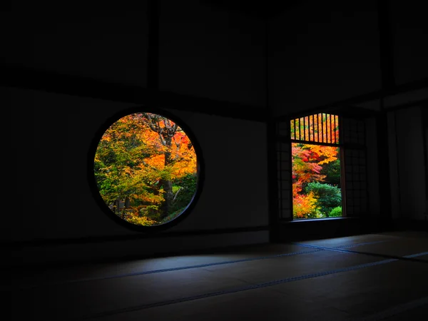 どんな景色が見える？　窓からの絶景の記事画像