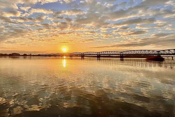 気分一新！美しい朝日の絶景の記事画像