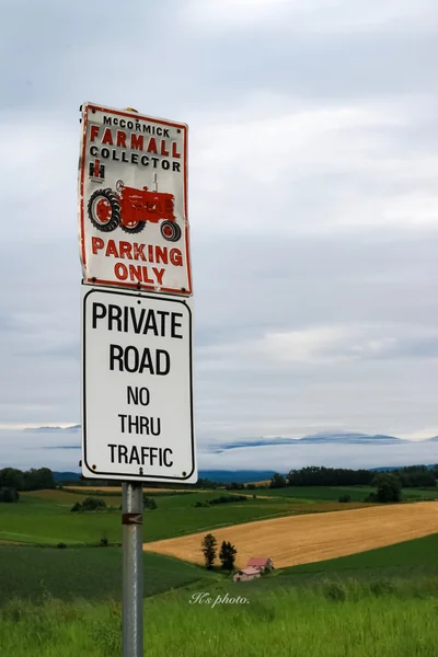 投稿：美瑛の赤い屋根の家