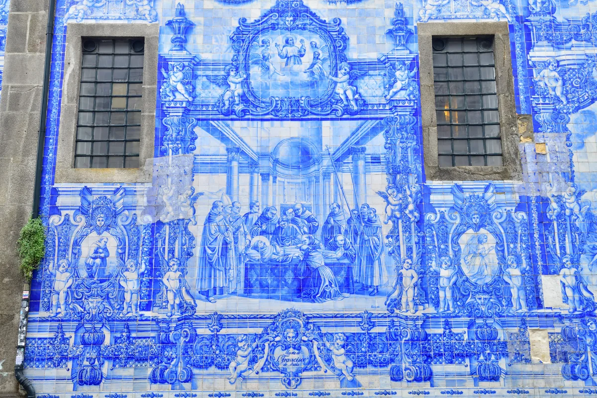 投稿写真：アルマス聖堂のアズレージョ