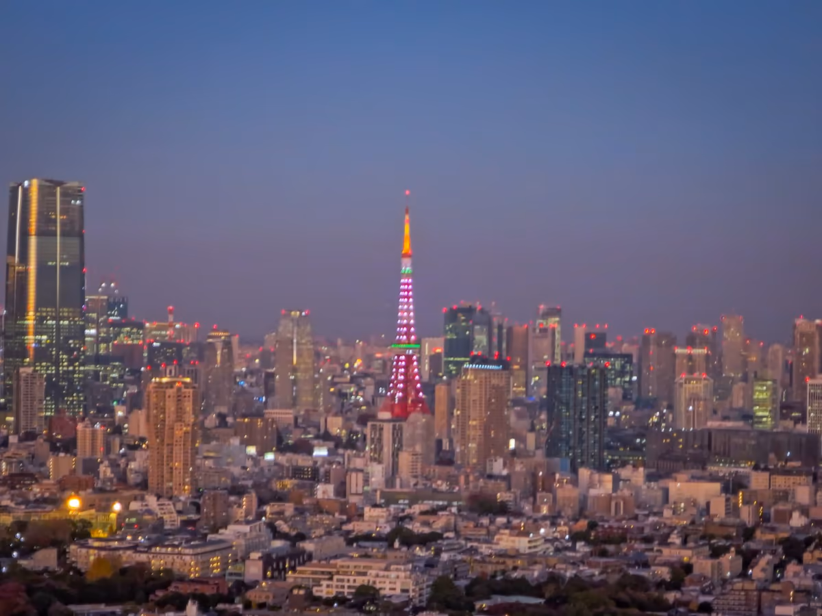 投稿写真：ダイヤモンドヴェールの東京タワーと暮れゆく街