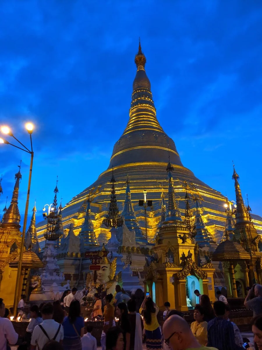 投稿写真：シュエタゴンパゴダの夜