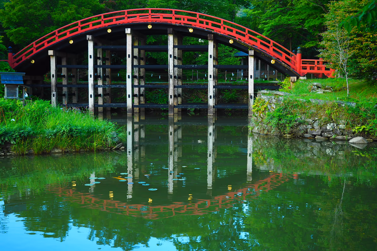 投稿写真：紅の太鼓橋
