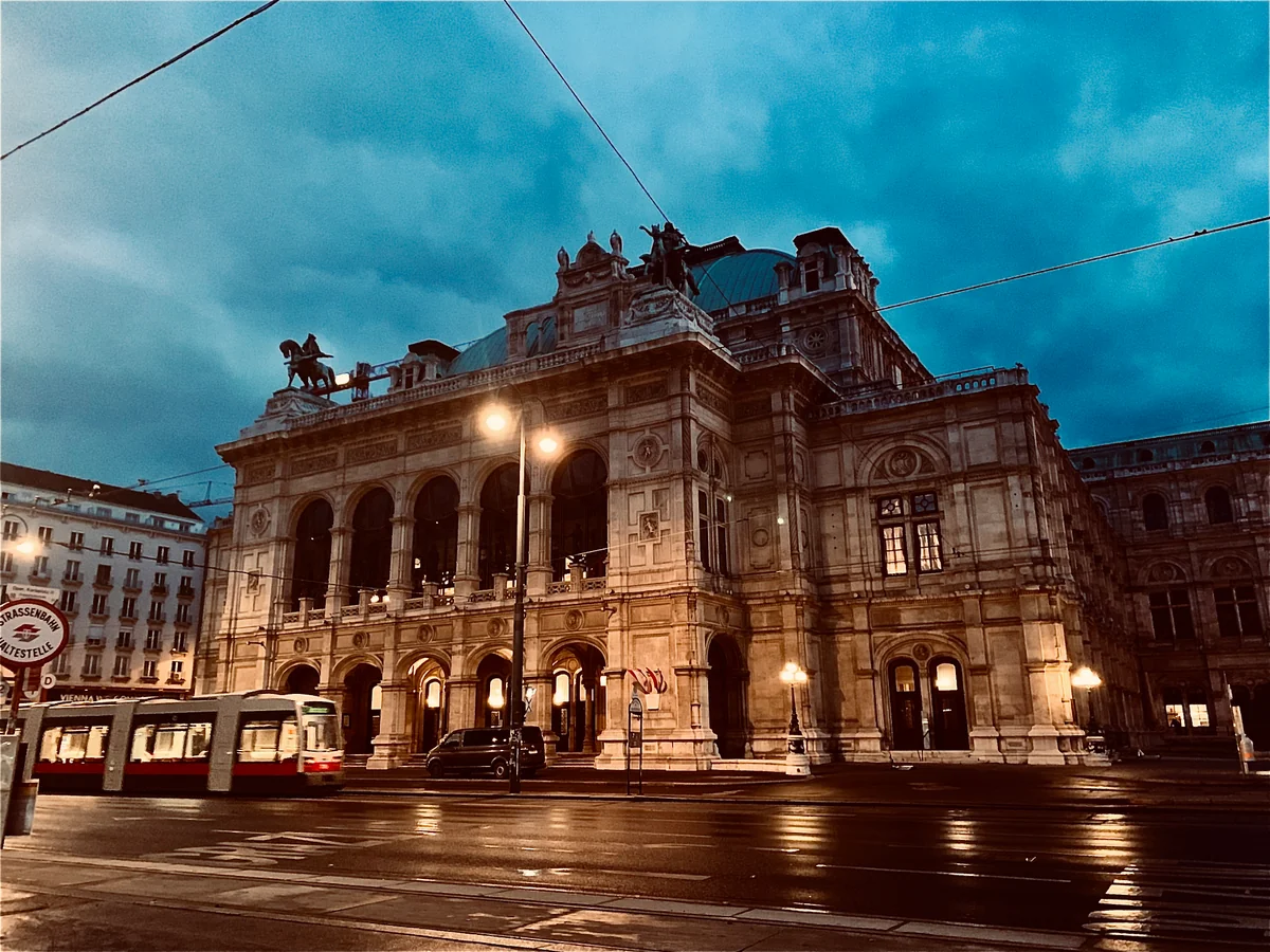 投稿写真：ウィーン　国立歌劇場