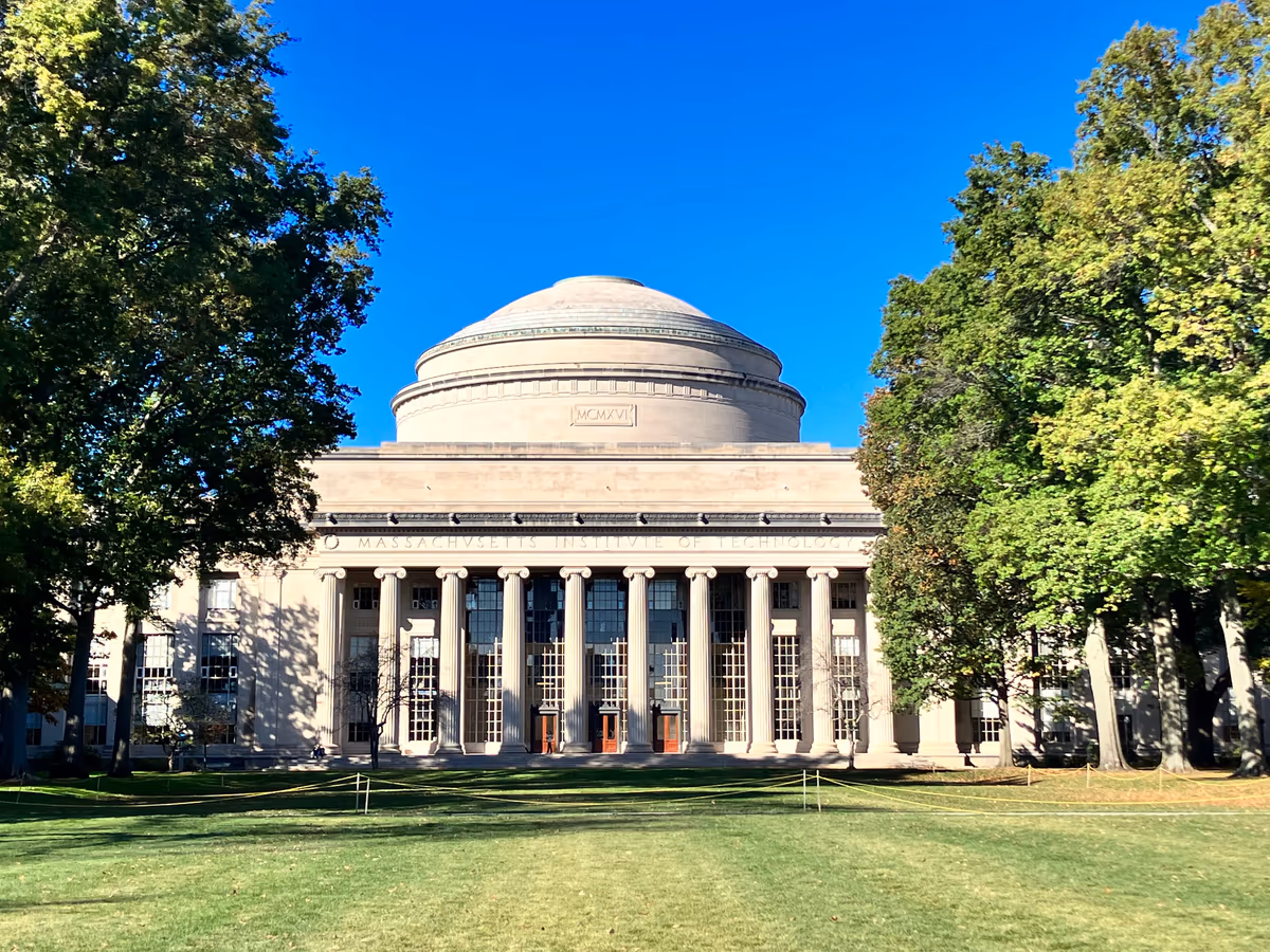 投稿写真：MIT Great Dome