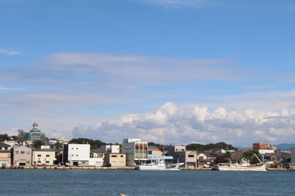 投稿：空と川と町