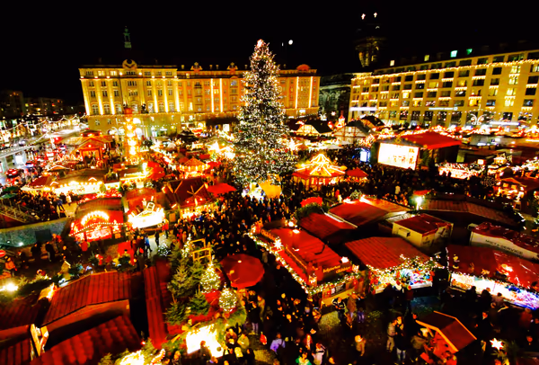 投稿：ドイツ最古 Dresdenのクリスマスマーケット