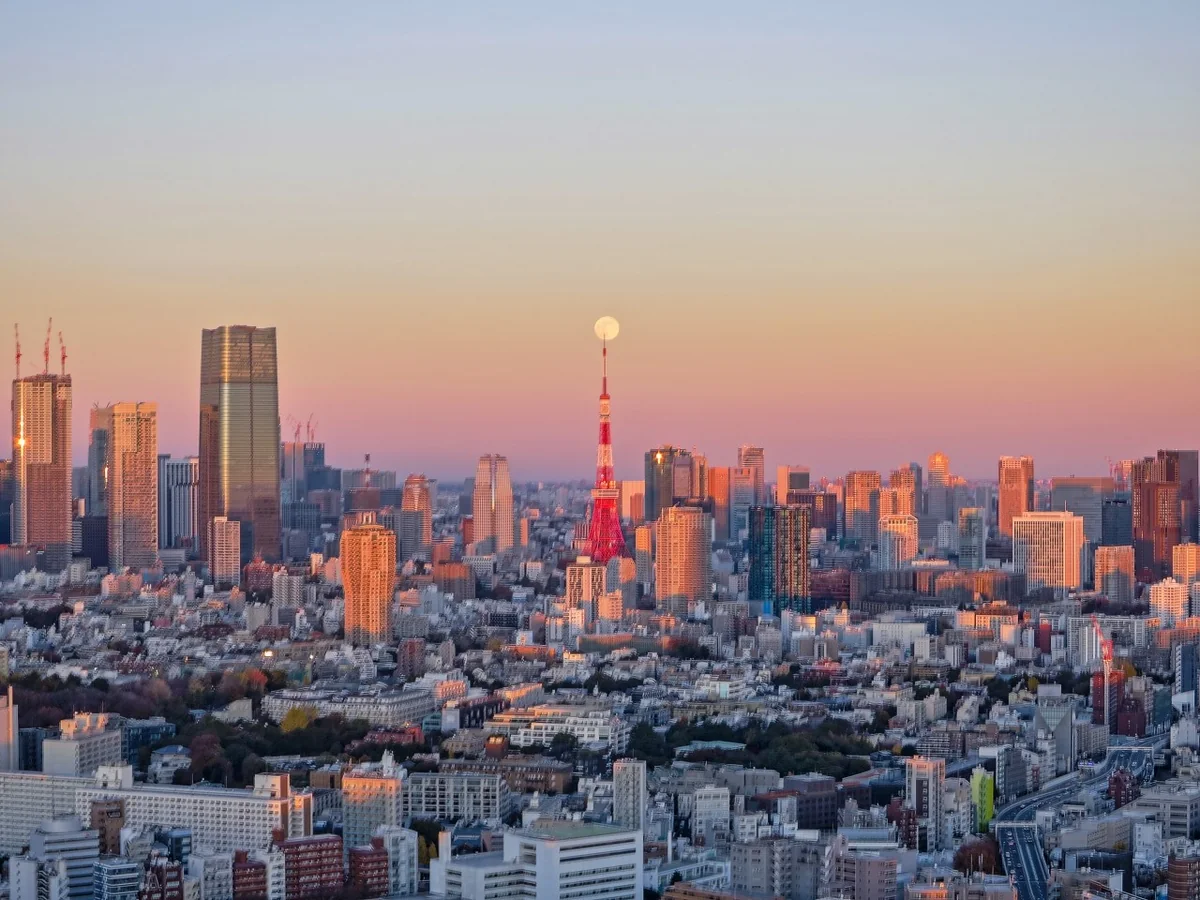 投稿写真：ビーナスベルトの中のパール東京タワー