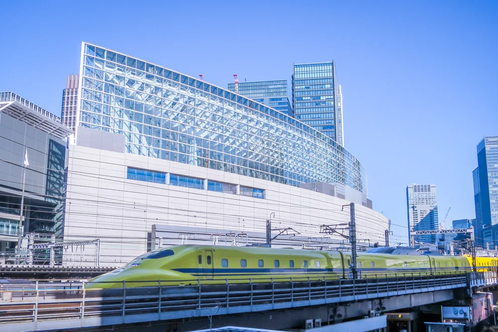 投稿写真：ドクターイエローと国際フォーラム