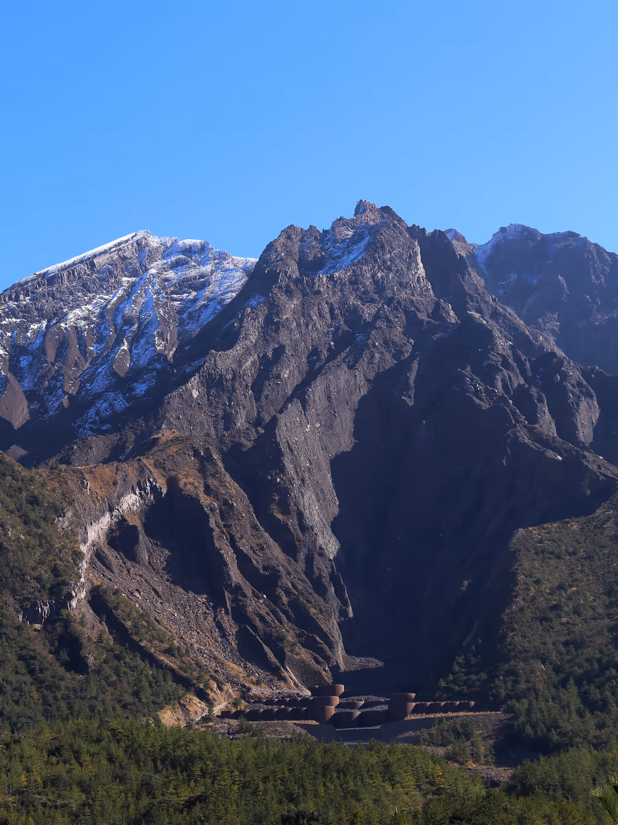 投稿写真：山体崩壊続く