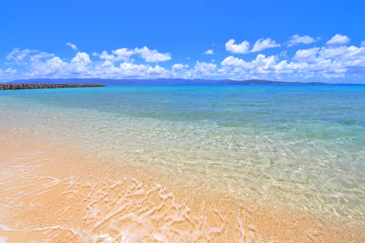 投稿写真：透き通る鳩間のビーチ