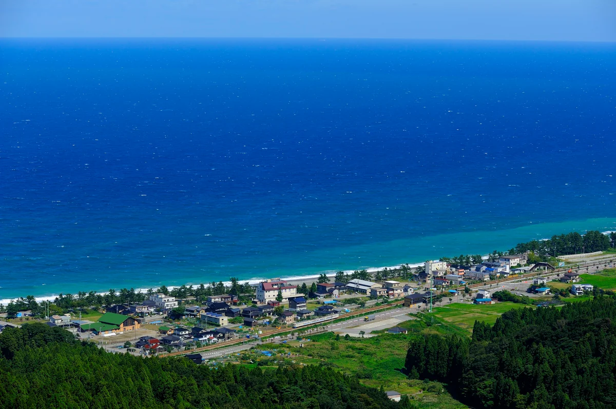 投稿写真：風の強い日本海