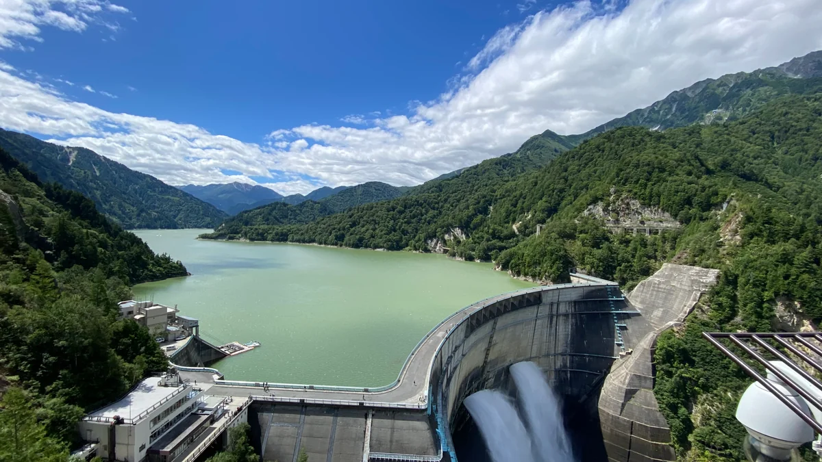 投稿写真：幾多の困難に立ち向かった人々の血と汗と涙の結晶 黒部ダム