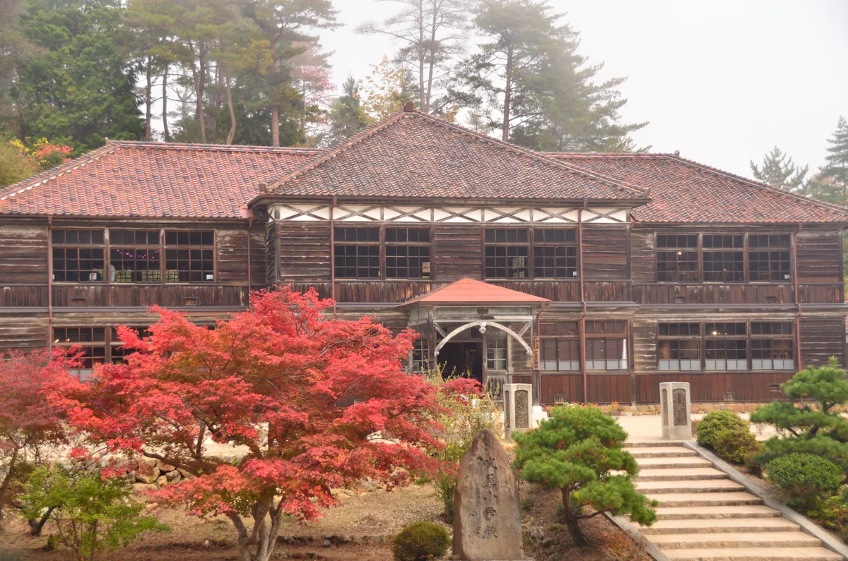 投稿写真：旧吹屋小学校　秋の色