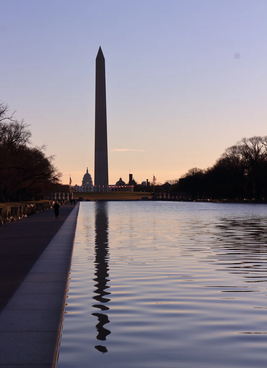 投稿写真：リンカーンメモリアルから観たワシントン記念塔