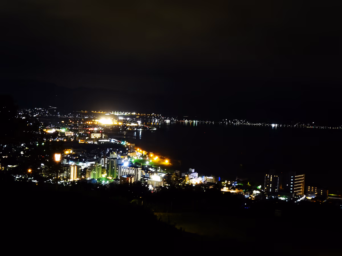 投稿写真：夜の諏訪湖