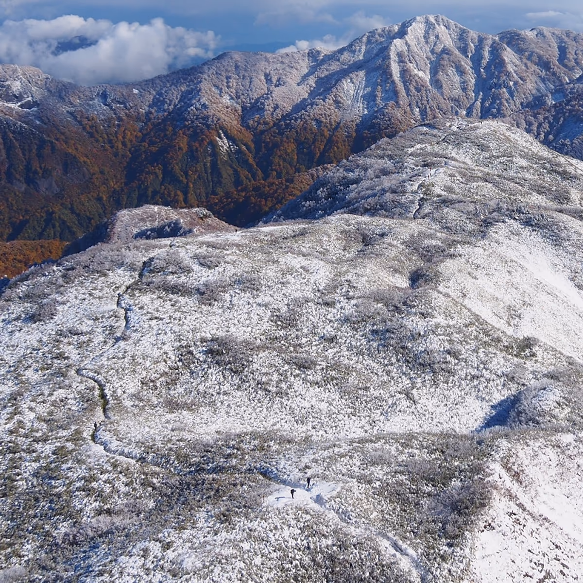 投稿写真：雨飾山の雪化粧した女神現れる