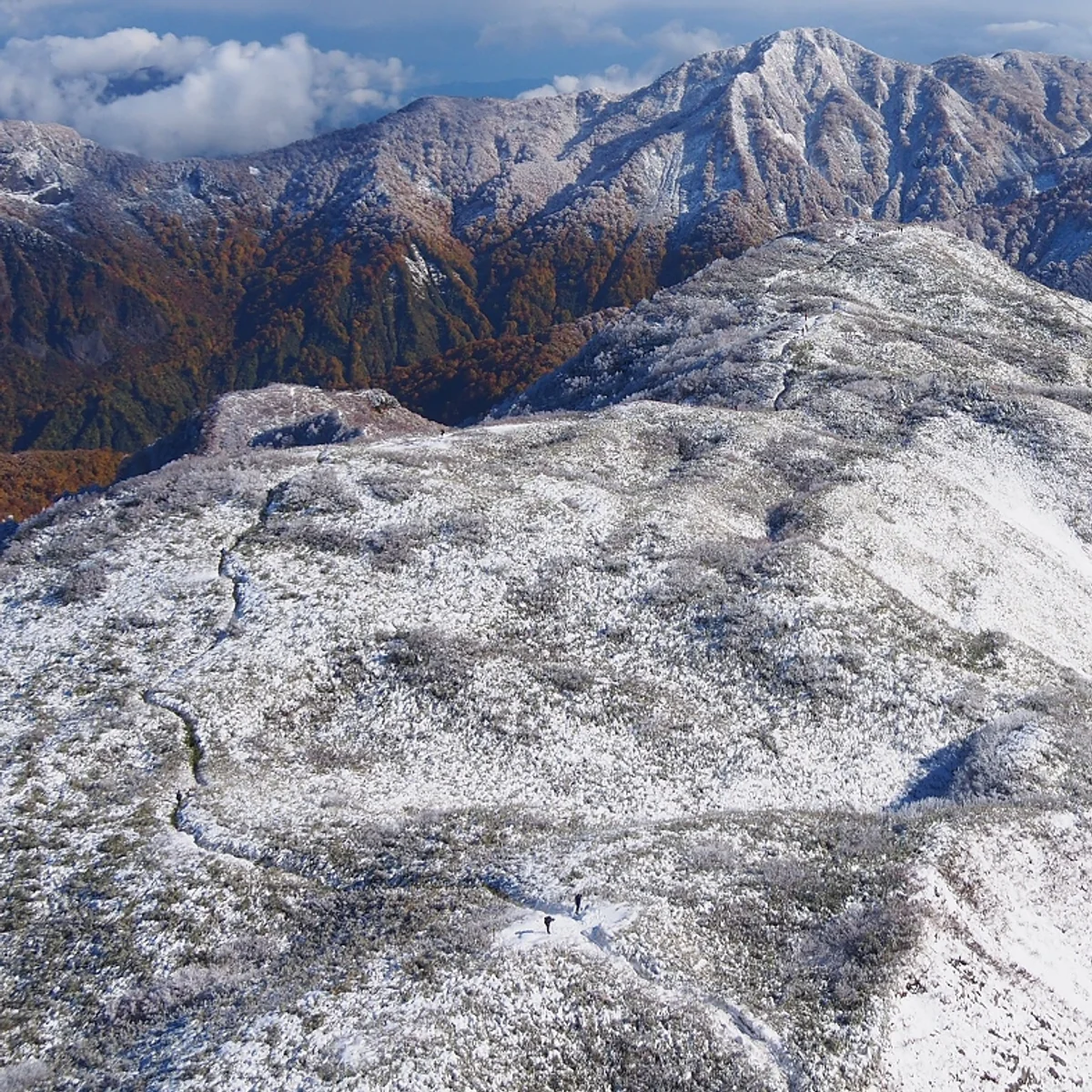 投稿写真：雨飾山の雪化粧した女神現れる