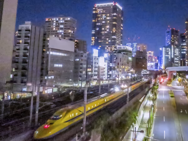 投稿：夜のドクターイエロー