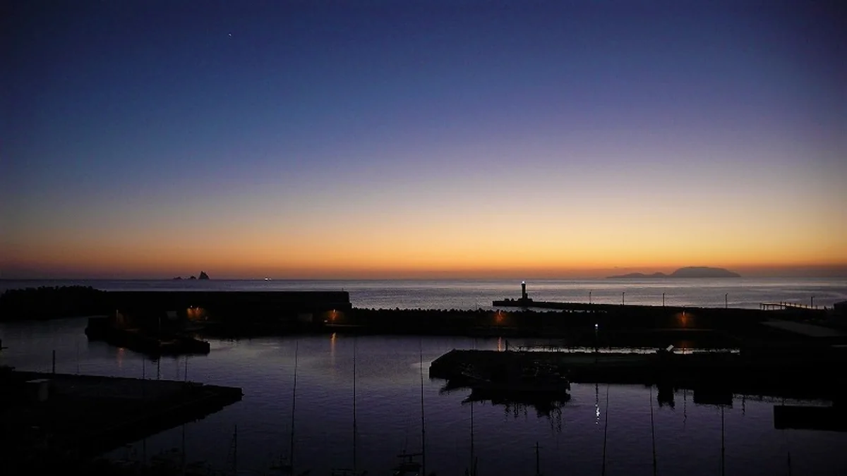 投稿写真：夜の始まる色