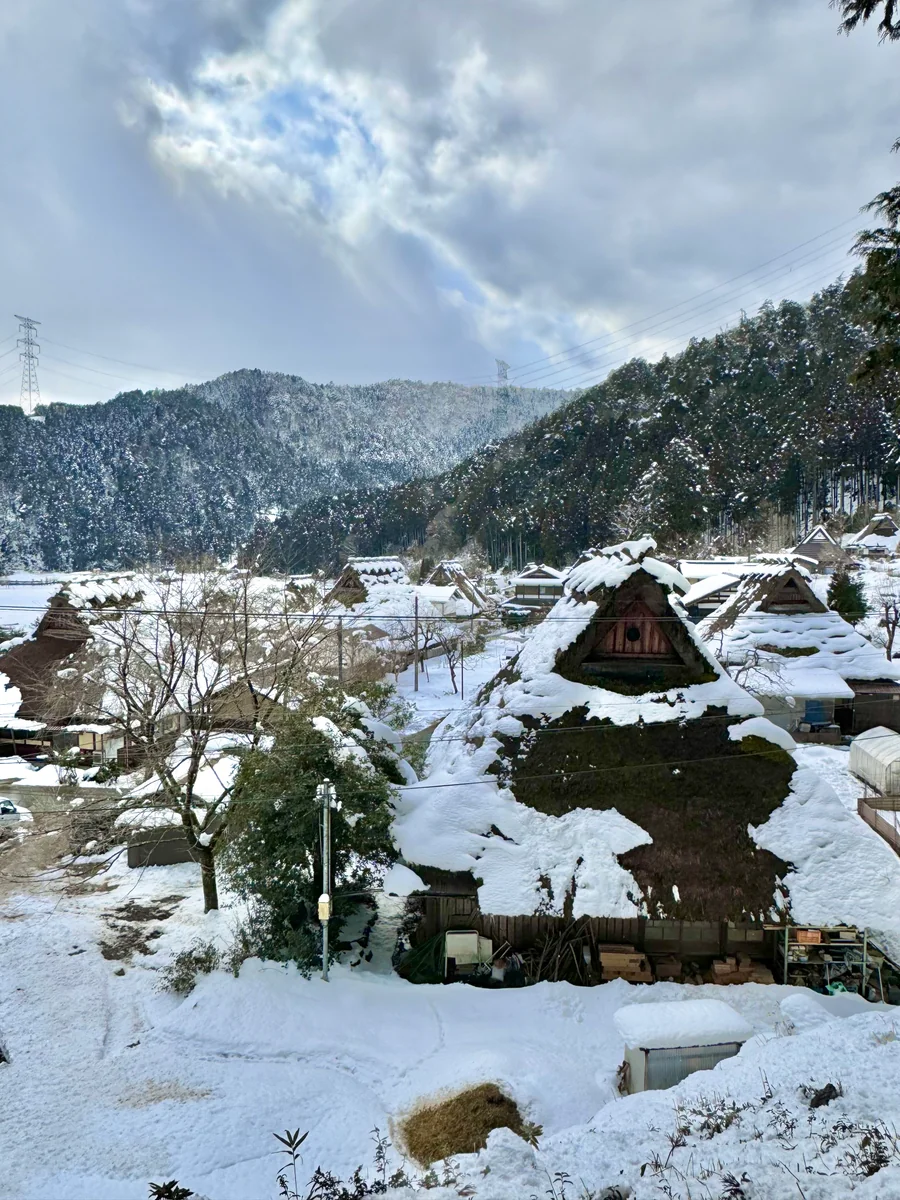 投稿写真：美しい日本の原風景❄️雪景色の美山かやぶきの里