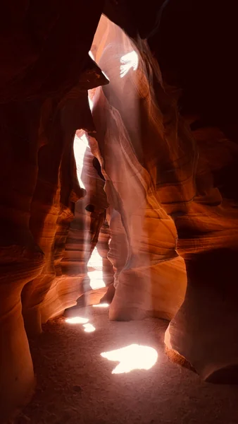 投稿：異世界アンテロープキャニオン