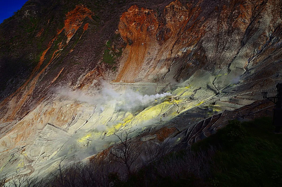 投稿写真：大涌谷爆裂火口