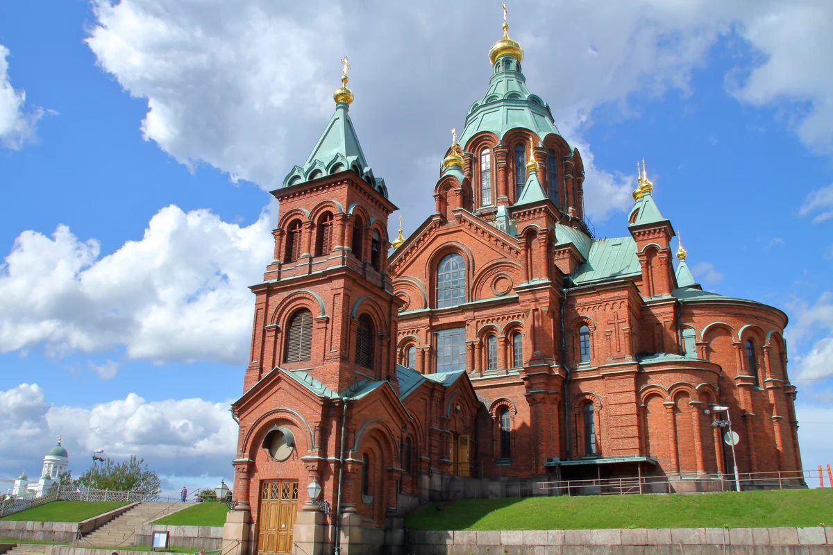 投稿写真：フィンランド　ヘルシンキのウスペンスキー大聖堂