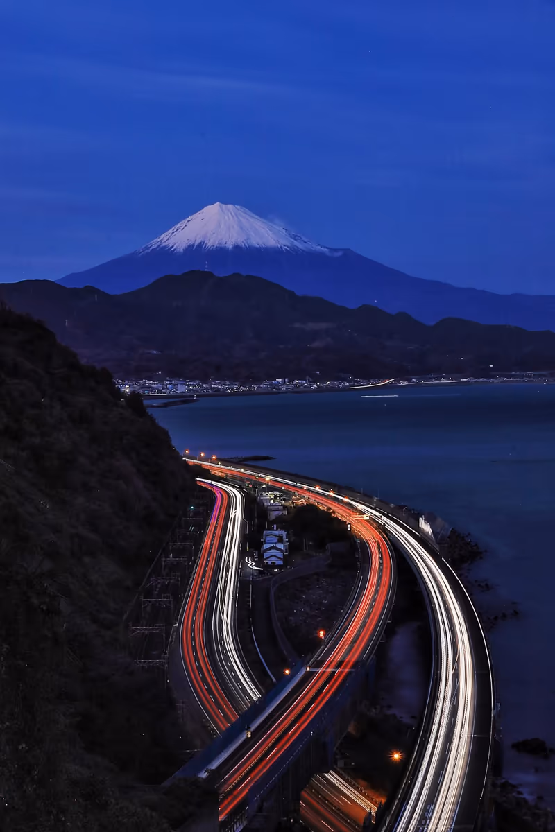 投稿写真：絶え間ない流れ