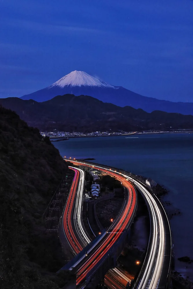 投稿写真：絶え間ない流れ