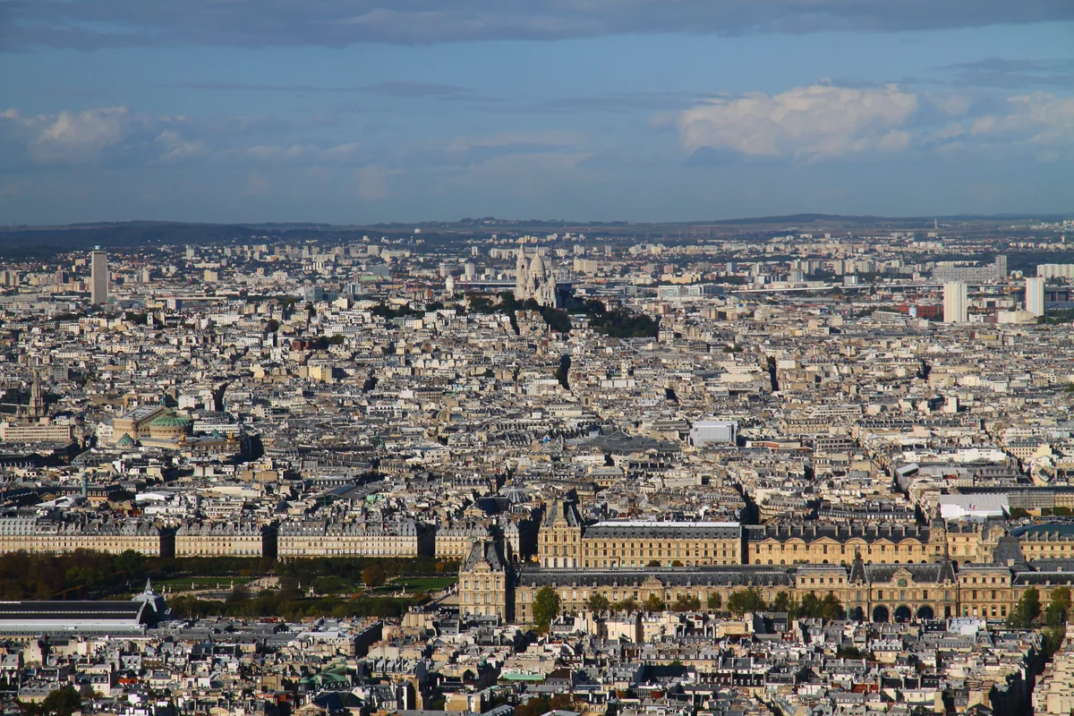 投稿写真：モンパルナスタワーよりモンマルトルの丘
