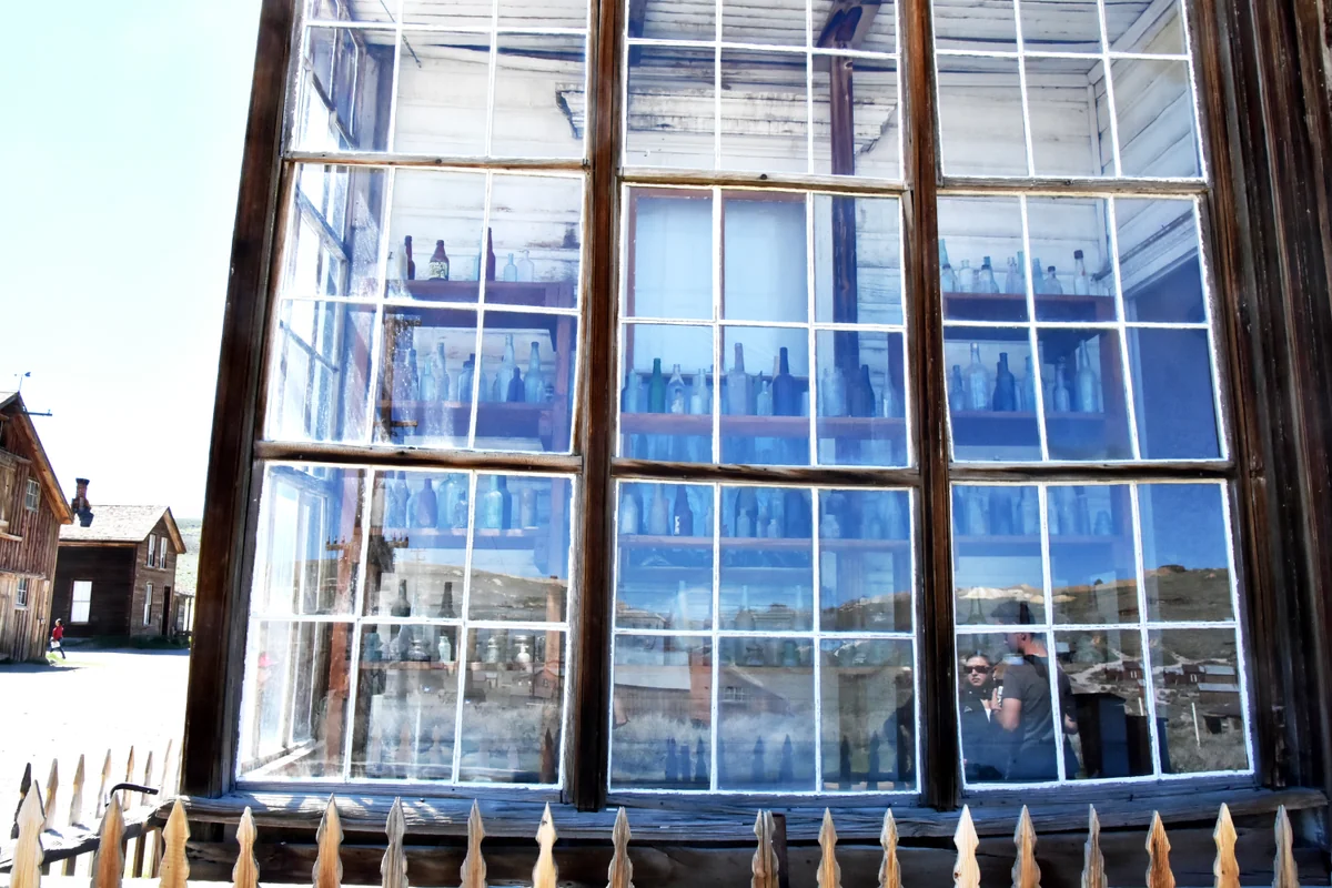 投稿写真：California Bodie　薬局