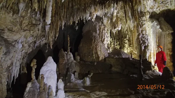 投稿：沖永良部島　水連洞