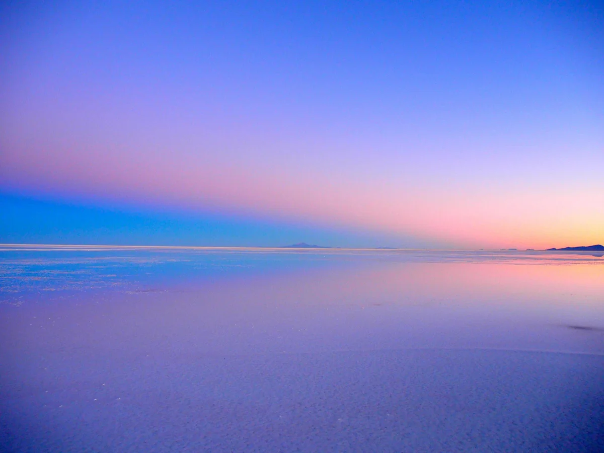 投稿写真：ウユニ塩湖の夜明けⅡ