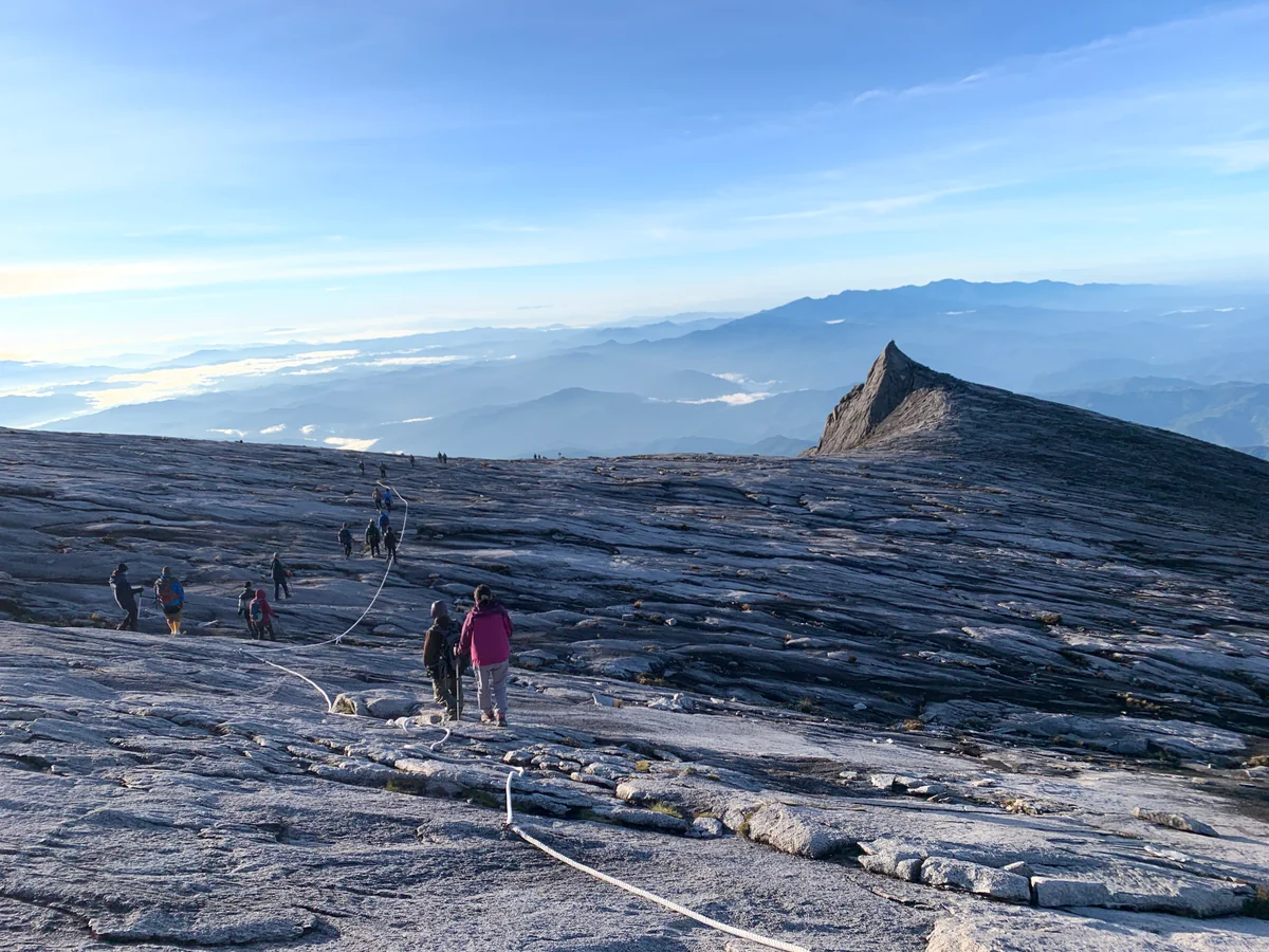 投稿写真：マウントキナバルからの下山