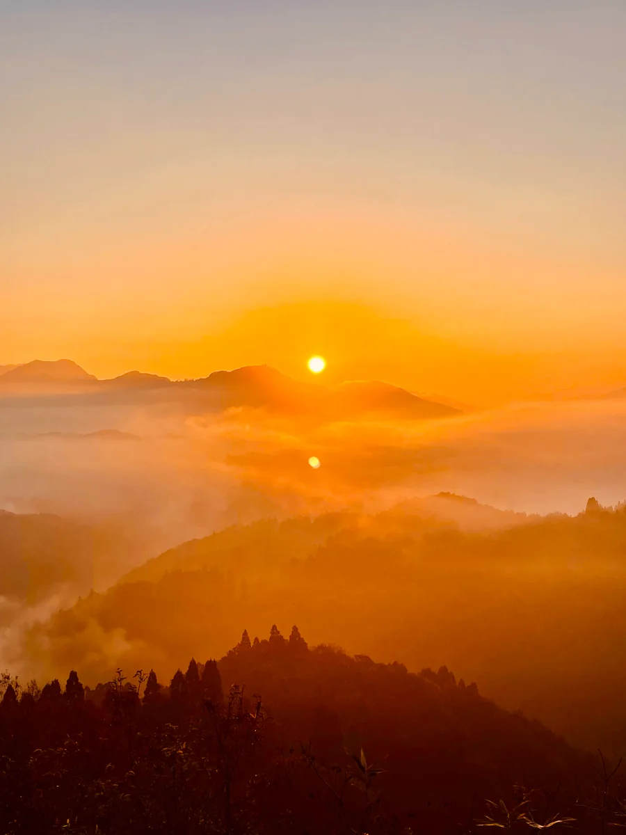 投稿写真：天孫降臨の朝日のエネルギー