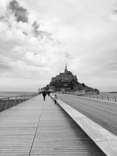 投稿：モンサンミッシェル