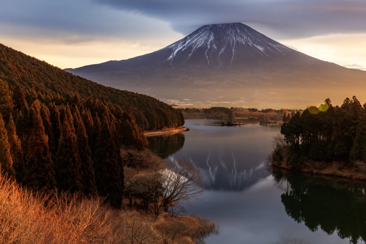 投稿写真：巨大笠雲出現