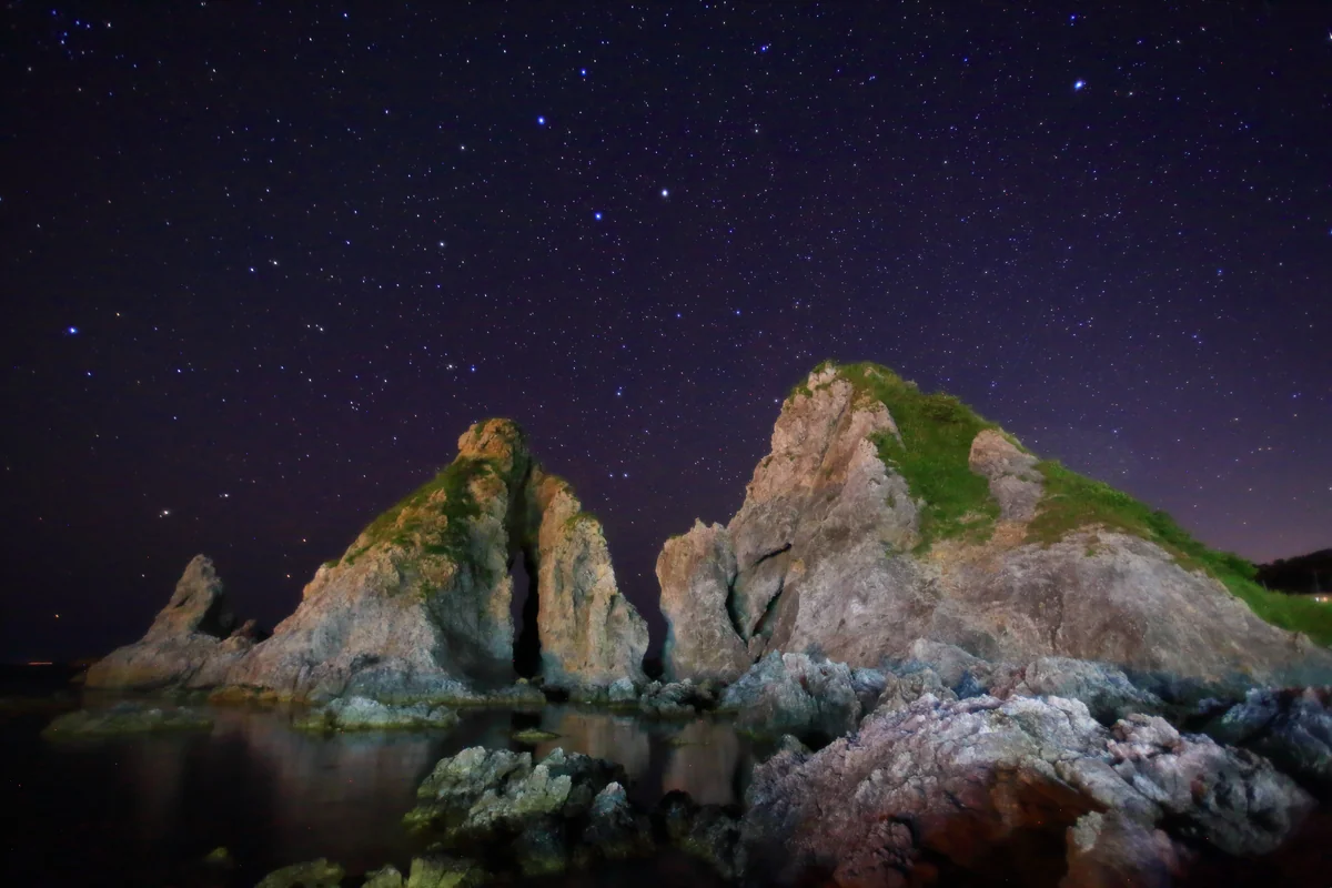 投稿写真：静寂に佇む夫婦岩