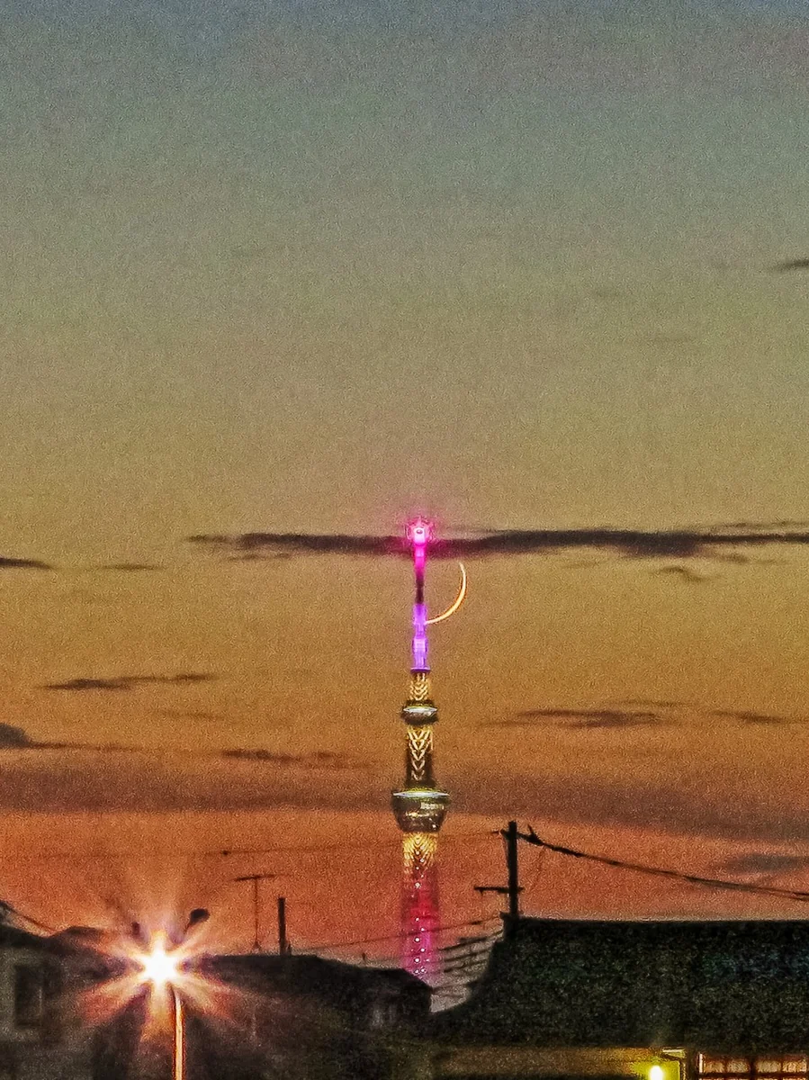 投稿写真：二日月パールスカイツリー~串刺し