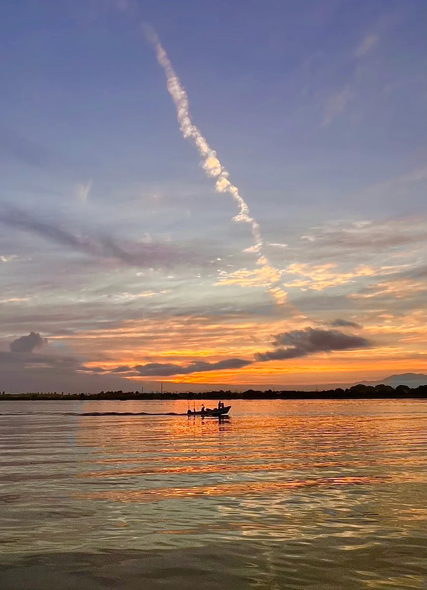 投稿写真：阿賀野川の朝焼け