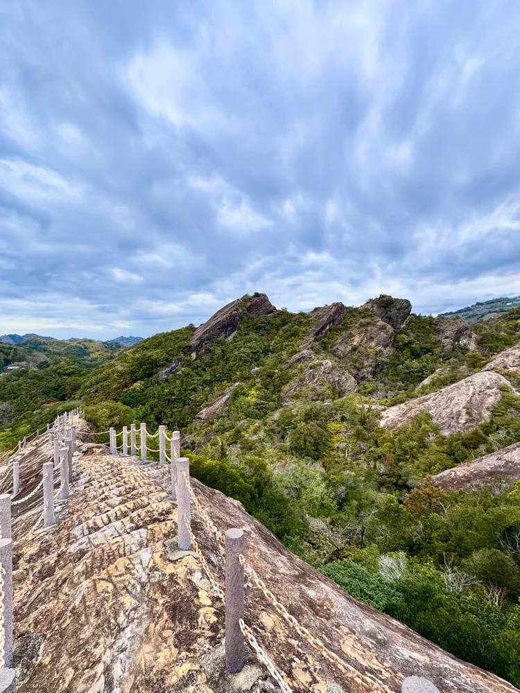 投稿写真：古代の痕跡を歩く❗️ 奇岩の絶景 ひき岩群