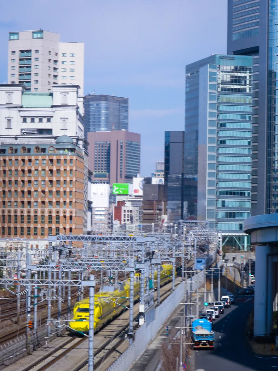 投稿写真：東京駅に向かうドクターイエロー