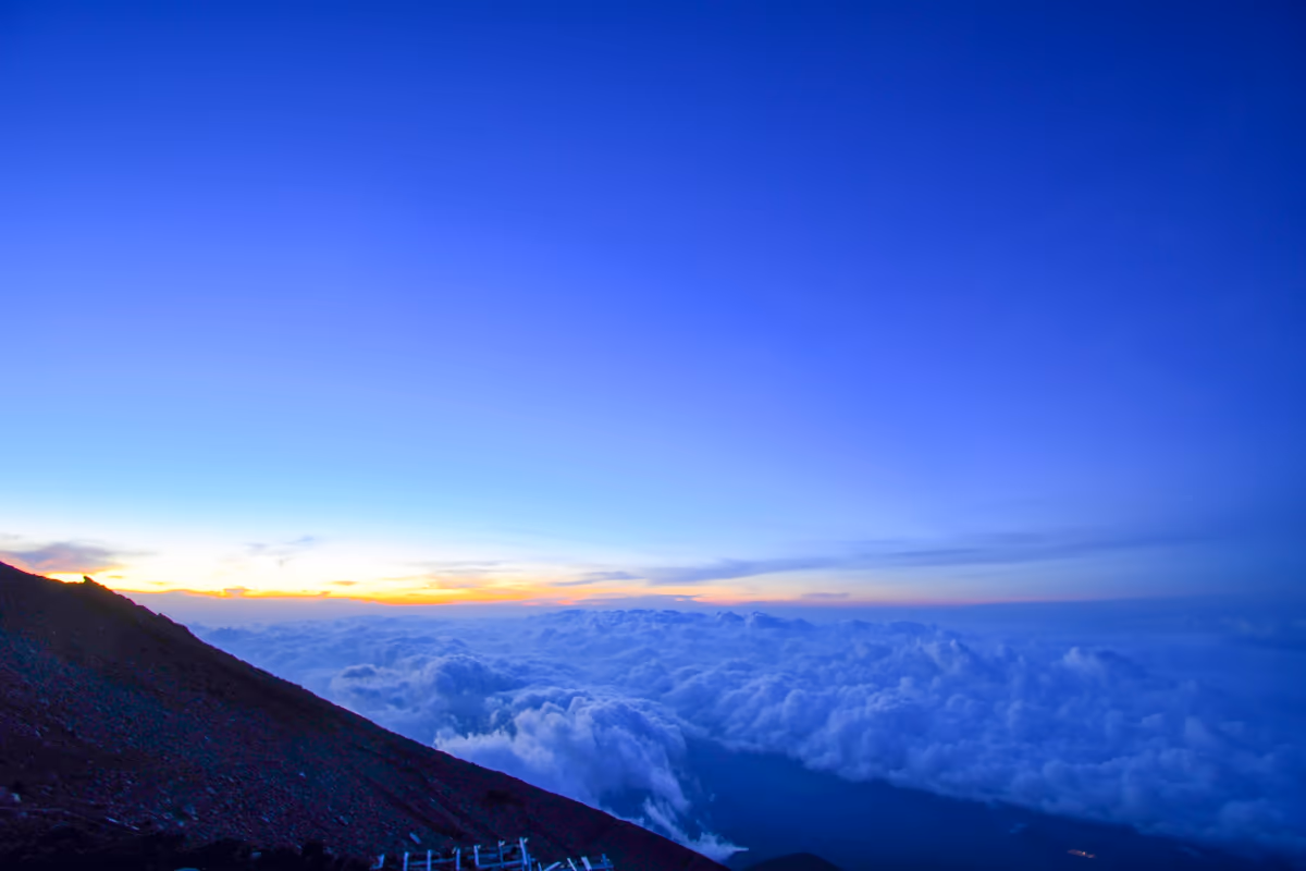 投稿写真：薄明の世界