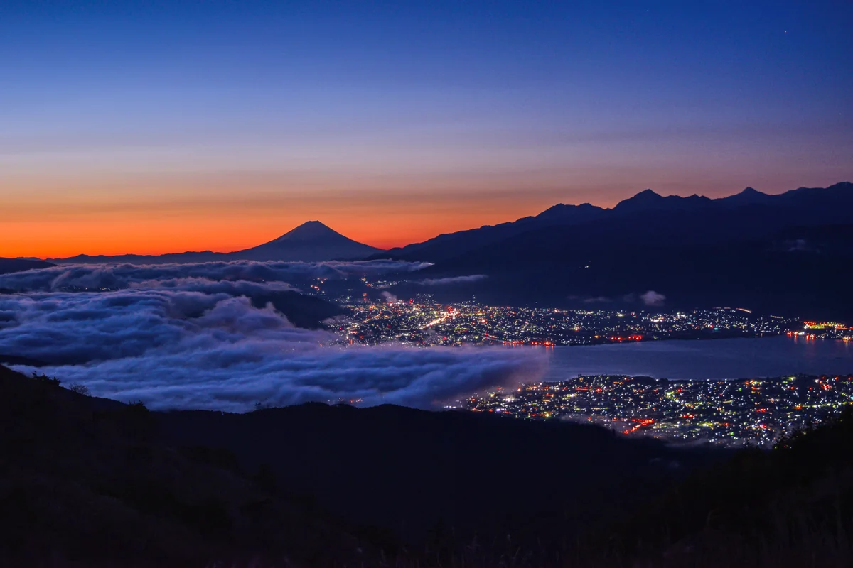 投稿写真：高ボッチの夜明け