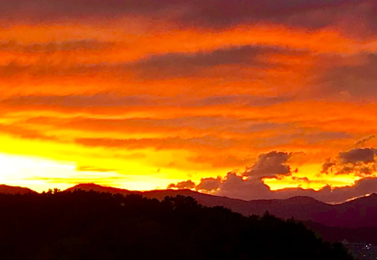 投稿写真：自宅から見た夕日