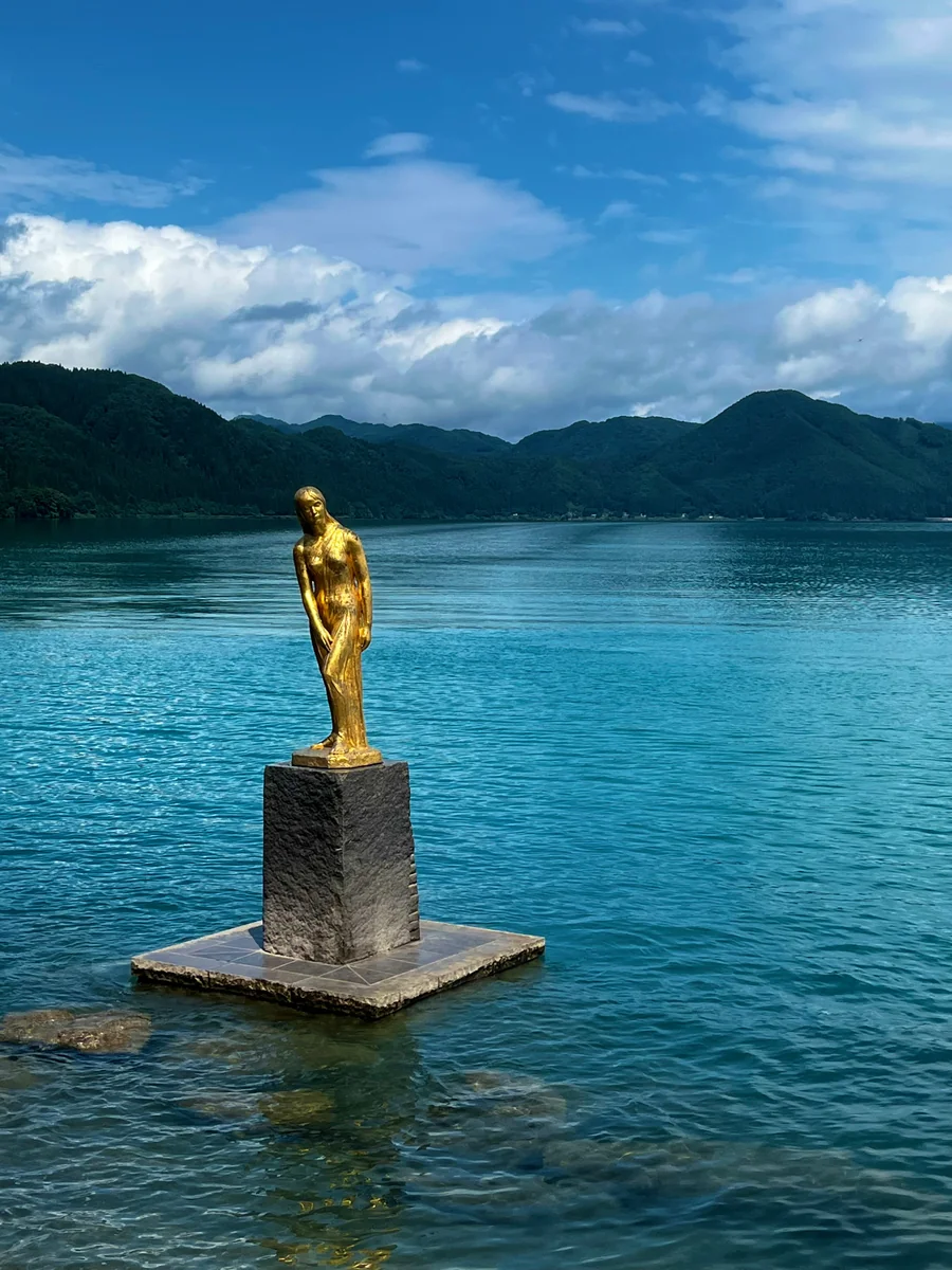 投稿写真：田沢湖　たつこ像