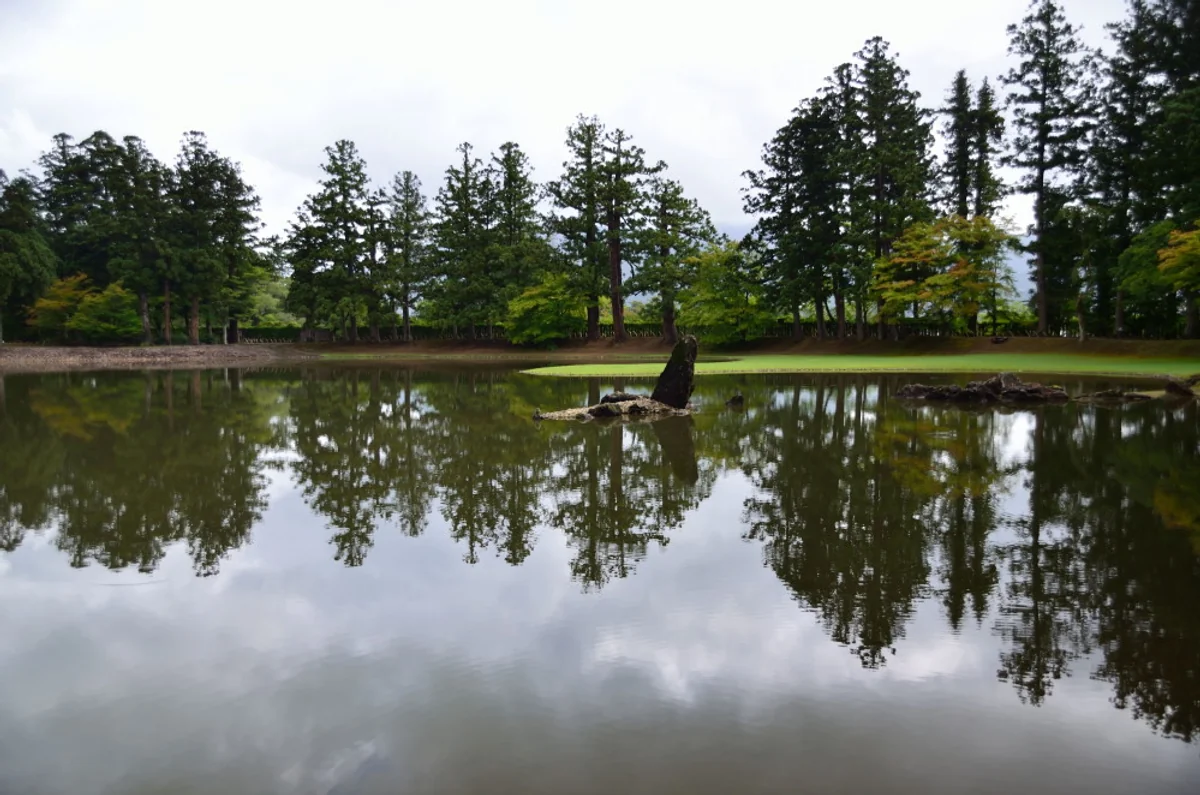 投稿写真：毛越寺庭園　極楽浄土を夢見て