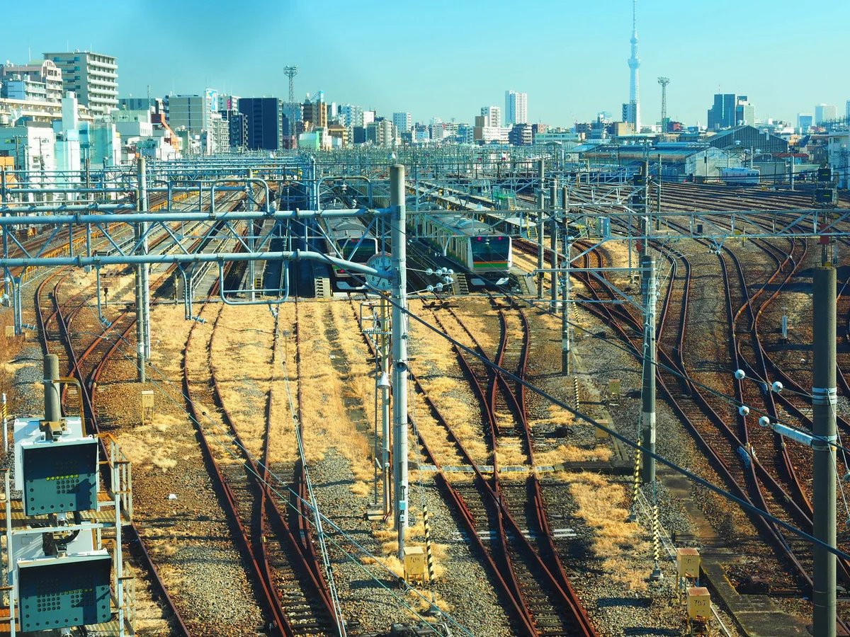 投稿写真：巨大車両基地