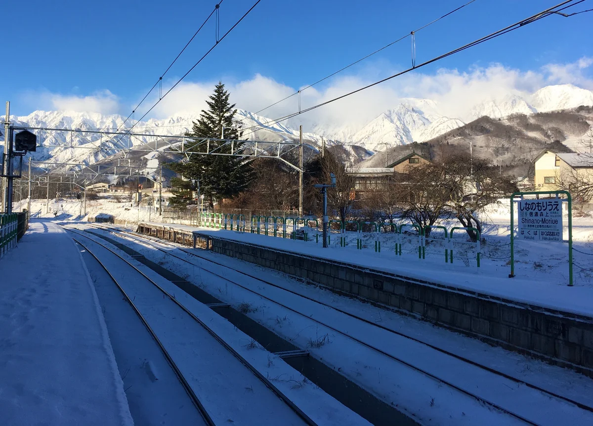 投稿写真：北アルプス北部と早朝の空気感